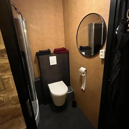 דירה The No Windows 20 Minutes By Bus To Downtown Amsterdam